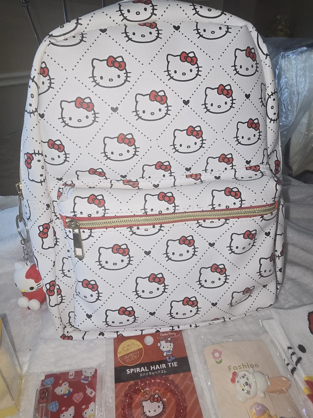 DELUXE HELLO KITTY 